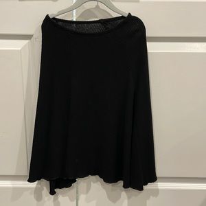 Girls chasor size 6 cape/poncho